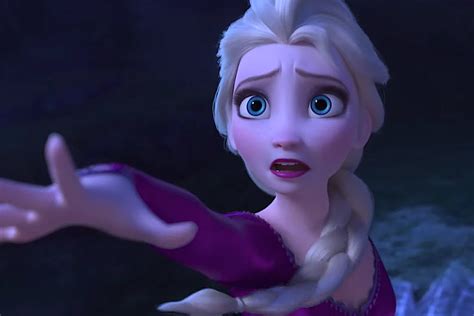 does elsa have a wand